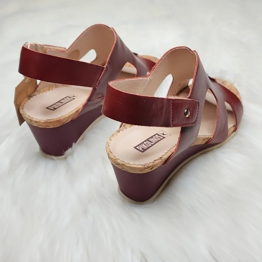 Pikolinos Vigo W3R-1676 Arcilla Wedge Sandal Heels